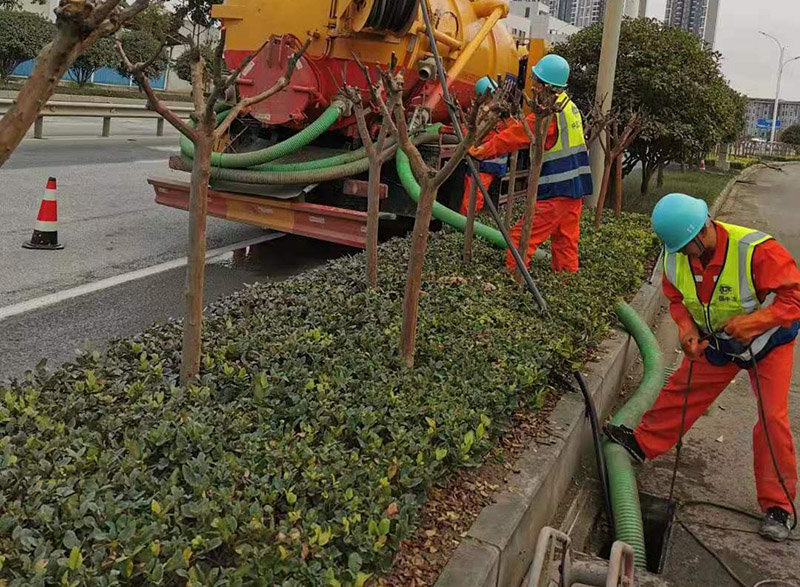 南宫市政管道清淤